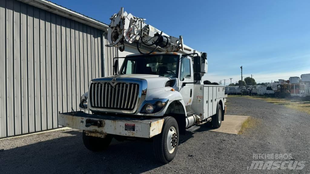 International 7300 Camion altro