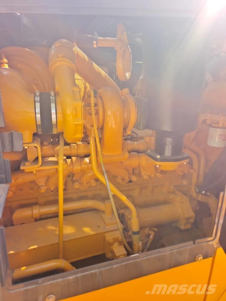 Shantui SD 22 Dozer cingolati