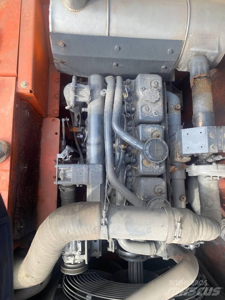 Doosan DX300LC-9C Escavatori cingolati