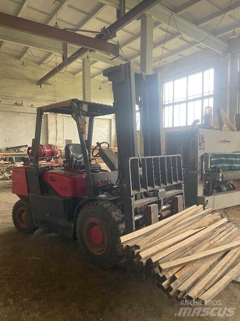 Doosan D 45 S-7 Movimentazione Materiali - Altro