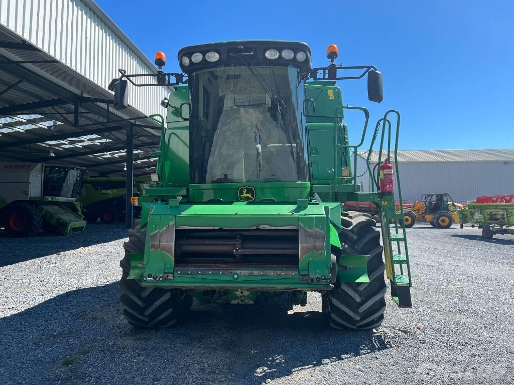 John Deere C 670 I Mietitrebbiatrici
