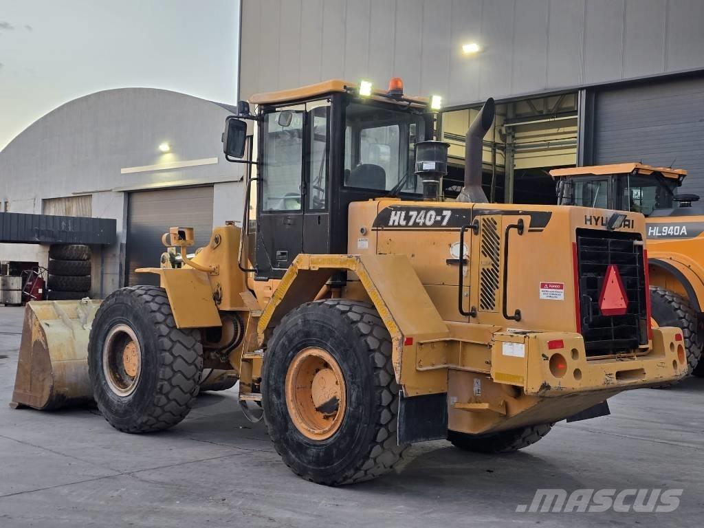 Hyundai 740-7 Pale gommate