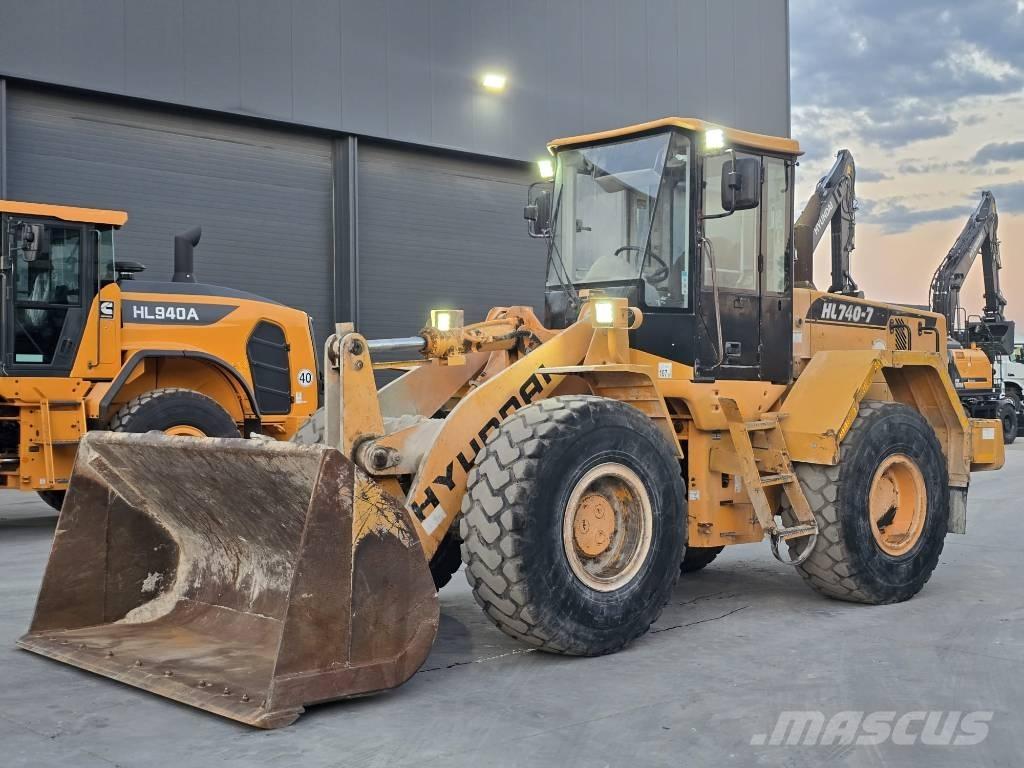 Hyundai 740-7 Pale gommate