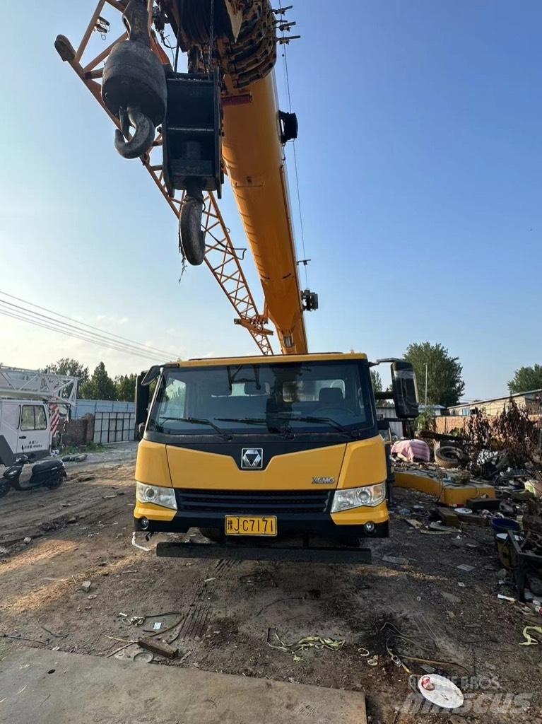 XCMG XCT 25 Gru per tutti i terreni