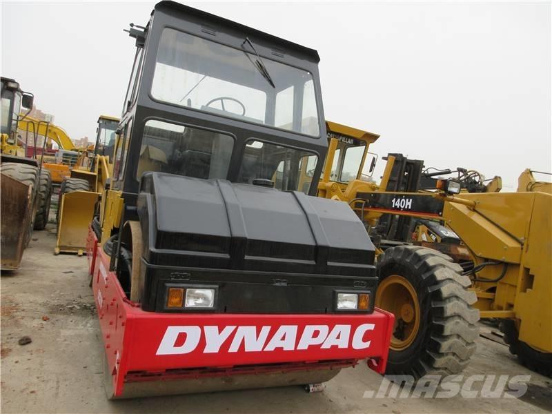 Dynapac CC 211 Rulli a doppio tamburo