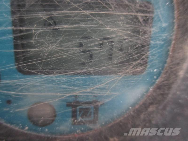 Haulotte Compact 14 Piattaforme a pantografo