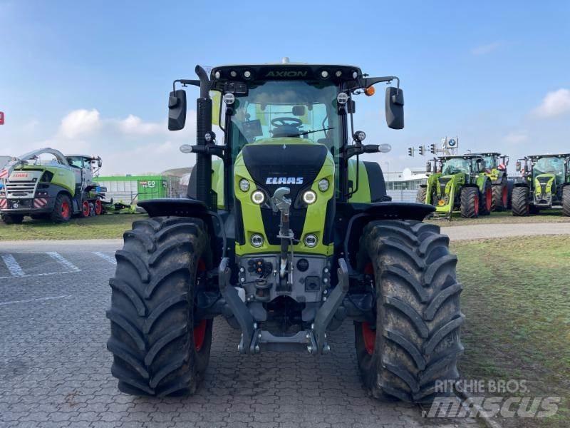 CLAAS AXION 830 Trattori