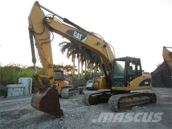 CAT 320D Escavatori cingolati