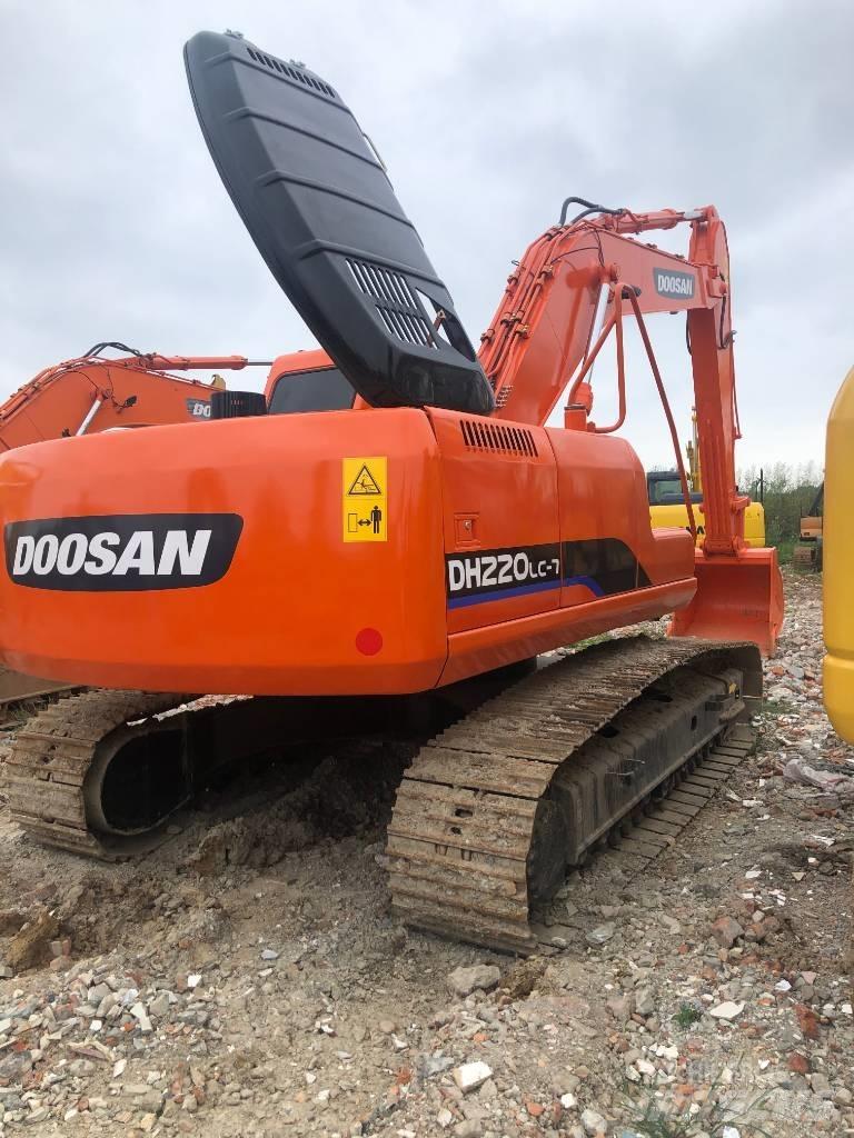 Doosan DH 220 LC-7 Escavatori cingolati