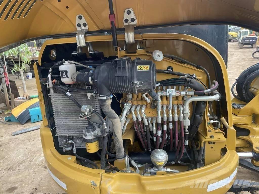 CAT 303.5 E CR Miniescavatori