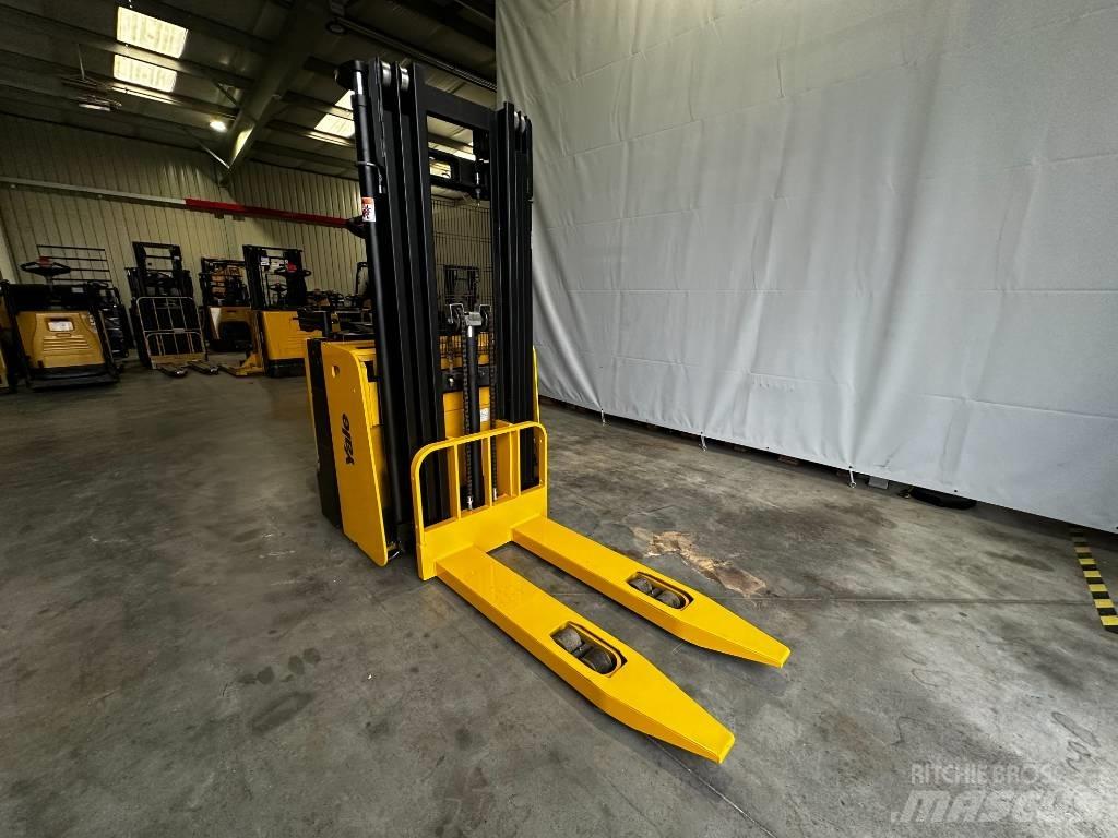 Yale MS12x Transpallet uomo a terra