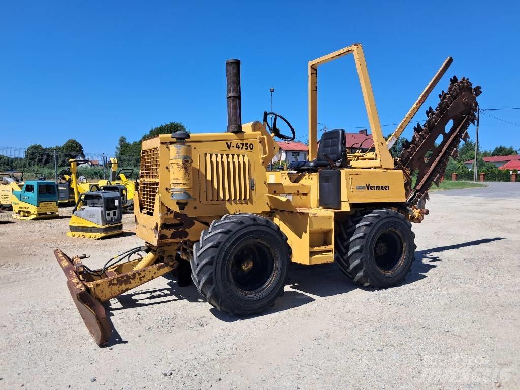 Vermeer V4750 Scavafossi