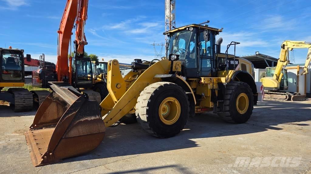 CAT 962 M Pale gommate