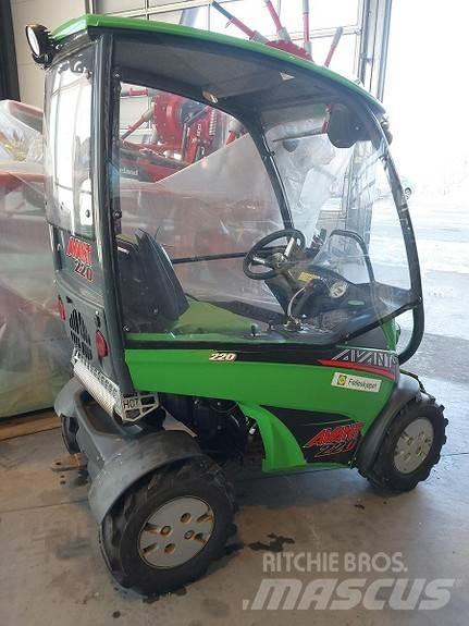 Avant 220 Mini Pale Gommate
