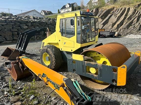 Bomag BW211 D-3 Finitrici