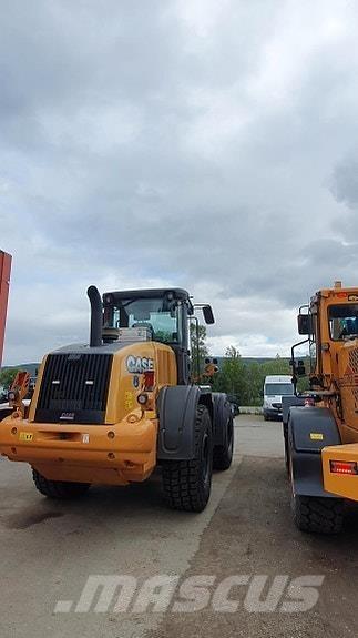 CASE 621F Pale gommate