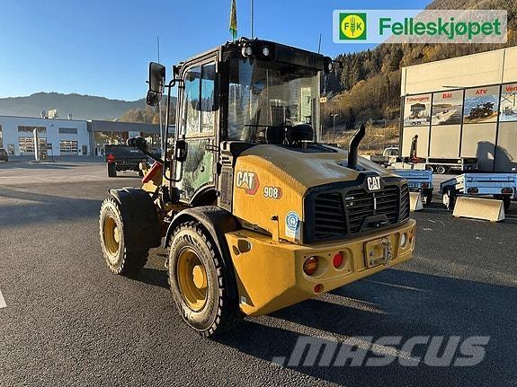 CAT 908 Mini Pale Gommate