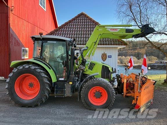 CLAAS Arion 420 Trattori