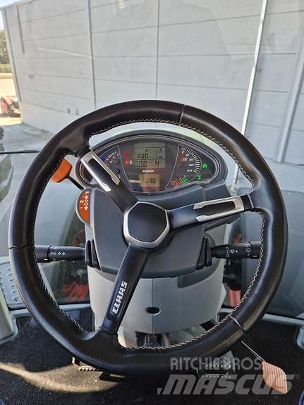 CLAAS AXION 830 Trattori