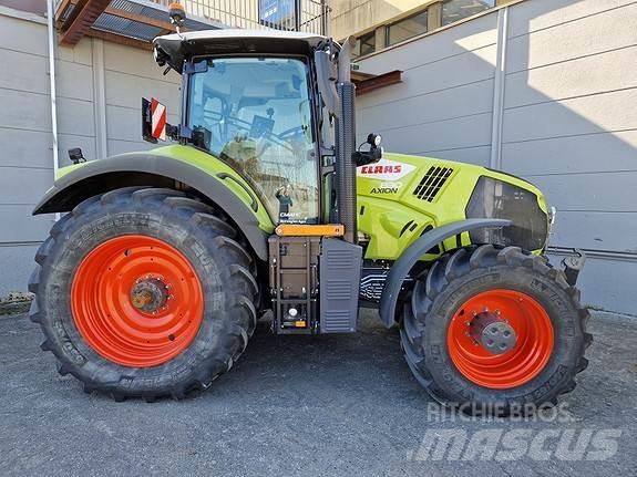 CLAAS AXION 830 Trattori