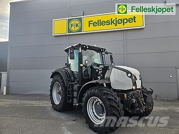 CLAAS AXION 830 Trattori