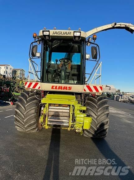 CLAAS JAGUAR 870 Trince semoventi