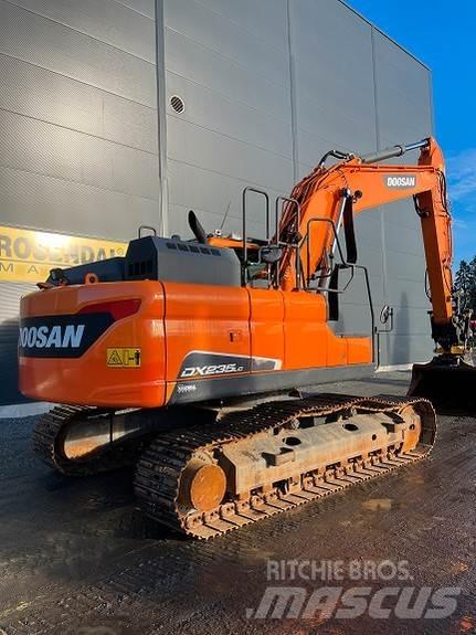 Doosan DX235LC-5 Escavatori cingolati
