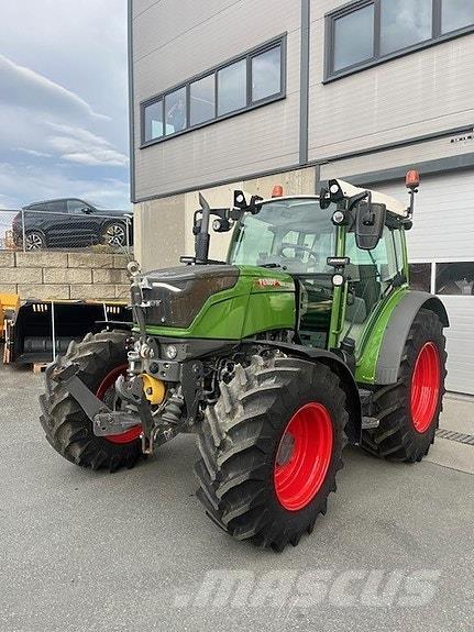 Fendt 211 Trattori