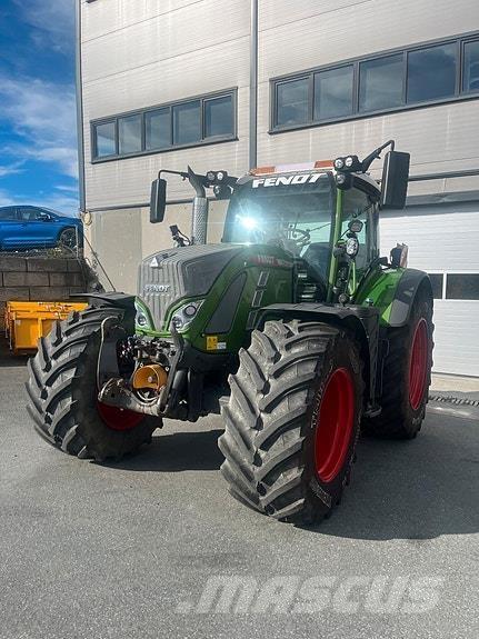 Fendt 724 Gen 6 Trattori