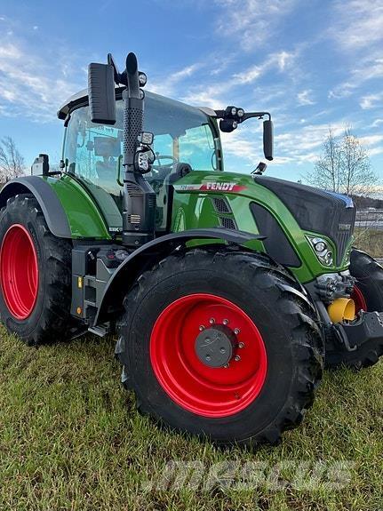 Fendt 724 Profi+ Trattori