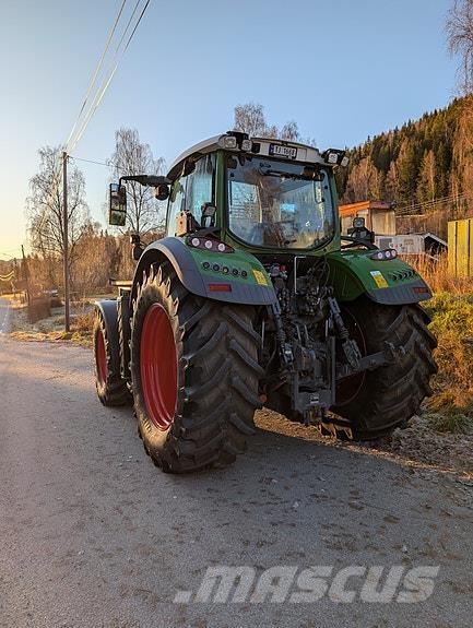 Fendt 724 profi+ Trattori