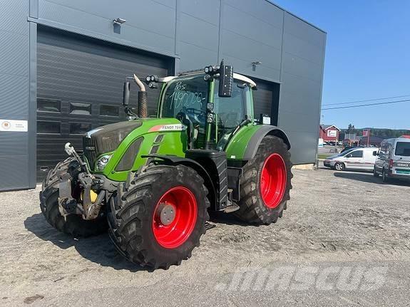 Fendt 724 VARIO Trattori