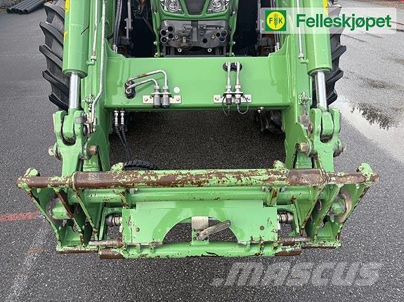 Fendt 724S4 Profi+ Trattori