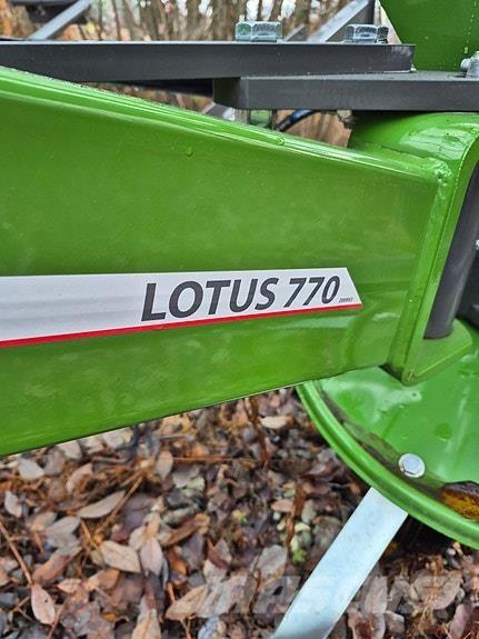 Fendt 770 Lotus Falciandanatrici