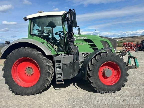 Fendt 828 Vario Trattori