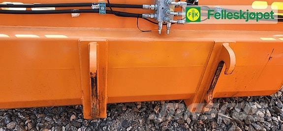 FMG SLK15 Altri macchinari per strade e neve