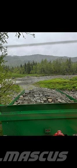 Foss-Eik  Rimorchi multiuso