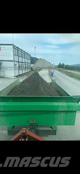 Foss-Eik  Rimorchi multiuso