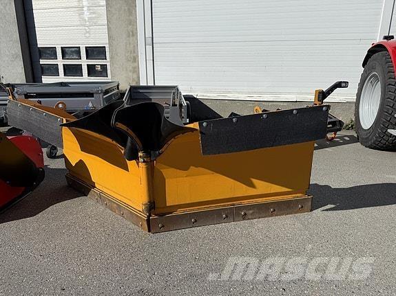 Gigant HSV-320 Altri macchinari per strade e neve