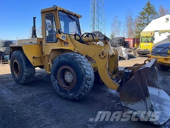 Hanomag 44D med HK. Pale gommate