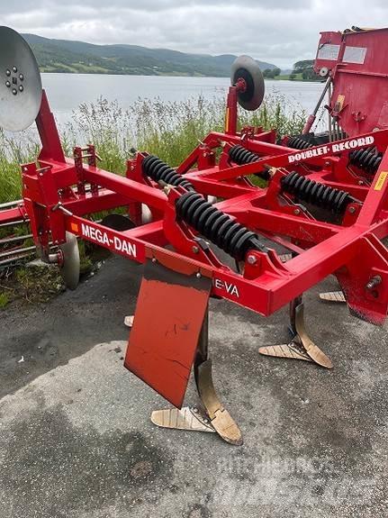 He-Va Megadan 260 Altre macchine e accessori per l'aratura
