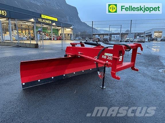 Igland RB 2555 Altri macchinari per strade e neve