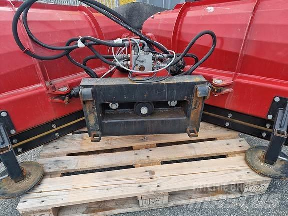 Igland SP 220 Lame spazzaneve e aratri