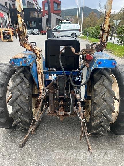 Iseki 3210 Trattori
