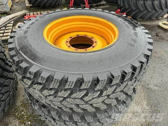 JCB FASTRAC 4220 Trattori