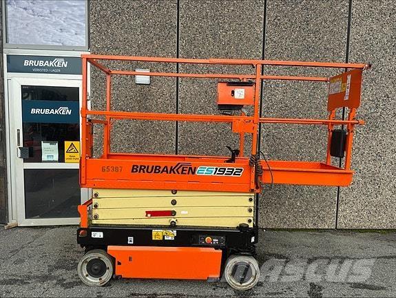 JLG 1932 ES 65387 Piattaforme cingolate, Piattaforme a ragno e Montacarichi