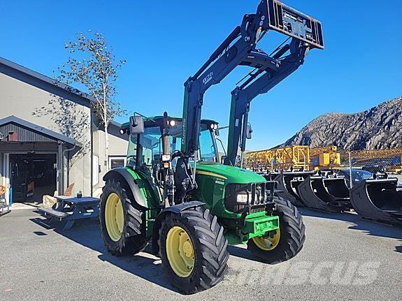 John Deere 5100 R Trattori