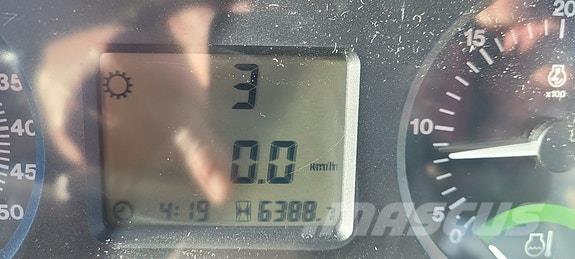 John Deere 5100R Trattori