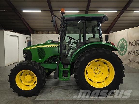 John Deere 5720 Trattori