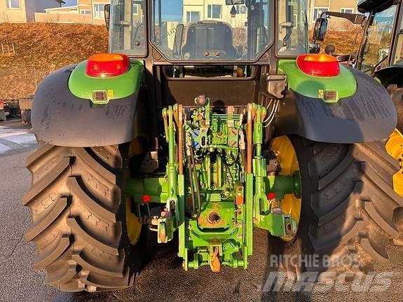 John Deere 6110MC Trattori